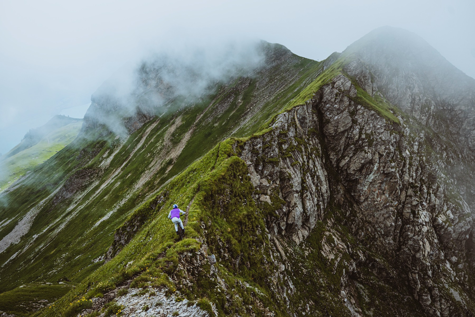 DG_Ridgeline_Switzerland_2024-425